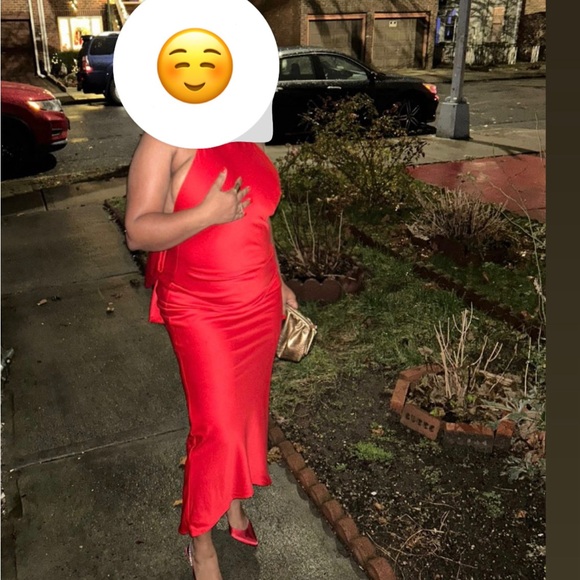 House of CB red dress - Picture 2 of 4